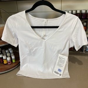 Lululemon Nulu Cropped Slim Yoga short sleeve